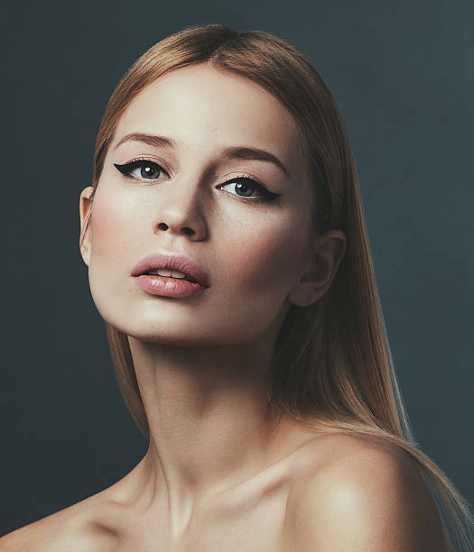 PLANCHADO & MAQUILLAJE CON PESTAÑAS